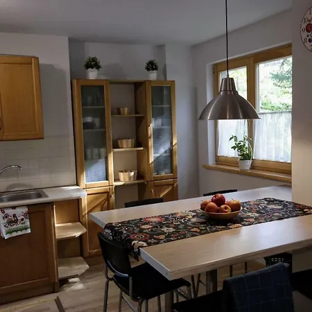 Hébergement de vacances Malinka 13 *